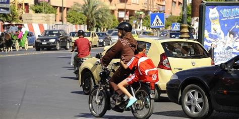 مراكش إصدار قرار يمنع إركاب الاشخاص على متن الدراجات النارية والعادية الصباح 24
