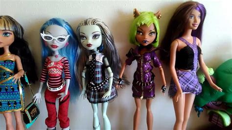 Goodwill Thrift Store Toy Haul Monster High Dolls Score Youtube