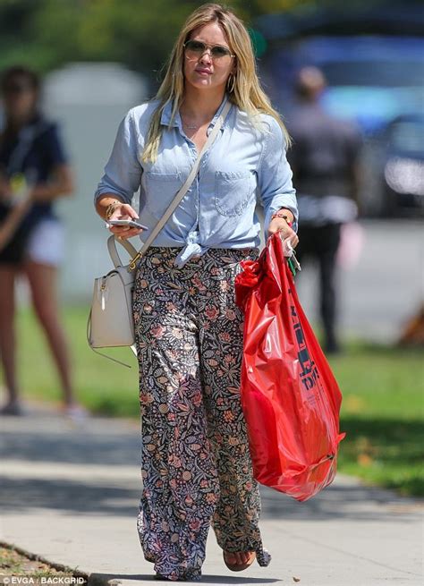 Hilary Duff Jiggles Her Melons In Denim Blouse Daily Mail Online