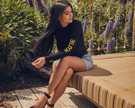 Oct 05, 2020 · all summer, kylie jenner kept her fans warm with some seriously hot instagram content. 25+ Kylie Jenner's Most Beautiful Instagram Photos of All ...