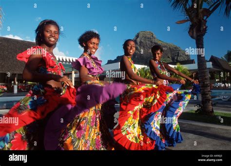 Dancing Women Mauritius Stock Photo 6270242 Alamy
