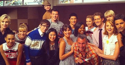 Glee Cast Tweets About The Series Finale Popsugar Entertainment