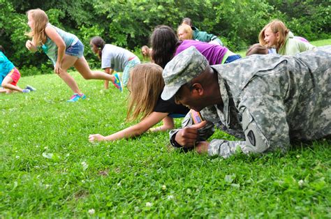 Asc Soldiers Volunteer At Military Kids Camp Article The United