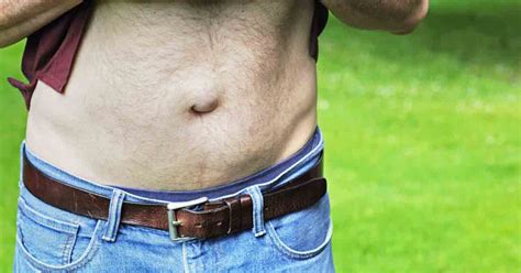 What Are The Signs And Symptoms Of A Hernia