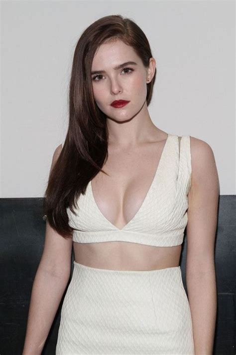 Hot Photos Of Zoey Deutch That Will Make Your Knees Weak Music Raiser