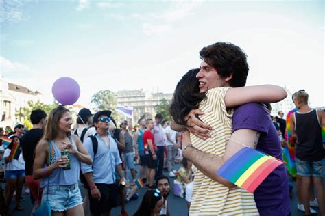 Budapest pride, or budapest pride film and cultural festival, is hungary's largest annual lgbt event. Velünk Teljes - BUdapest Pride Felvonulás 2016 | Budapest ...