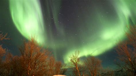 85 Chance Of Seeing The Northern Lights Over The Uk Tonight Itv News