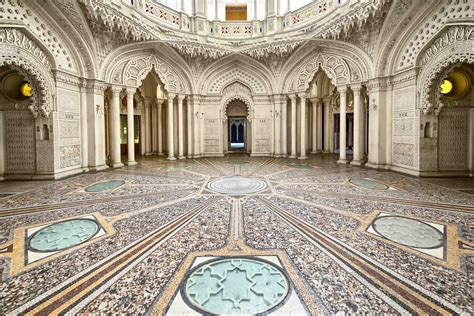 Best Features Of Indian Palace Interiors
