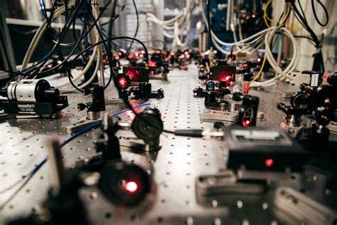 Lasers And Ultracold Atoms Combine In One Of A Kind Lab Dartmouth