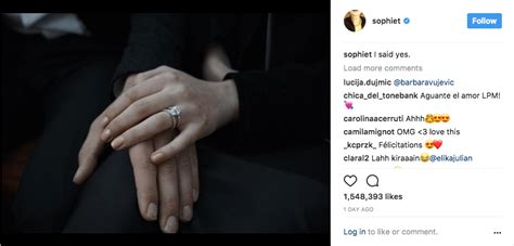 Sophie Turner And Joe Jonas Are Engaged See Her On Trend Ring