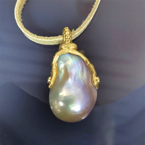 Freshwater Baroque Blister Pearl Necklace Pendant Gold Plated Stylish