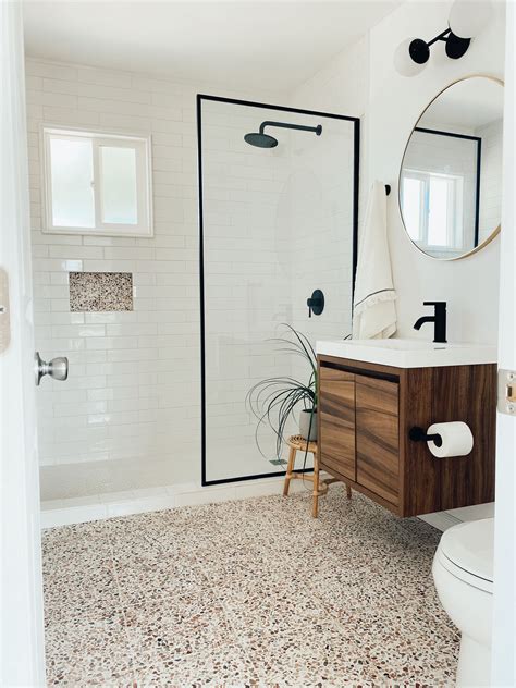 30 Bathroom Tile Trends 2022