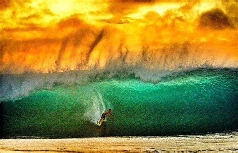 Pin By Rian Zatti On Surf Surfing Surfing Waves Surfing Pictures