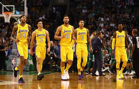 We are #lakersfamily 🏆 17x champions | want more? La NBA multa con $50 mil dólares a los Lakers | Revista ...