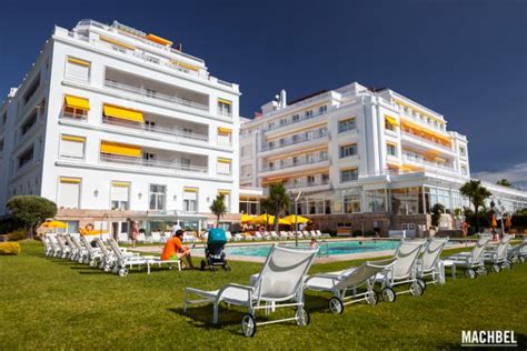 Simple Science: How to Make a Volcano with Kids