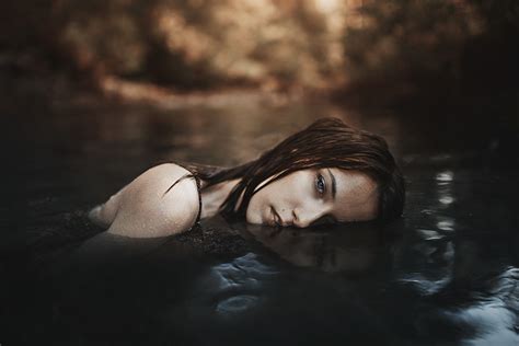 5 Creative Portrait Ideas From The Intense Work Of Alessio Albi 500px