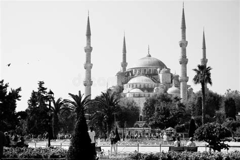 Blue Mosque In Istanbul At Sunset With Minarets Editorial Photography Image Of Monument