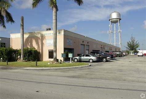 8300 8376 Nw 74th Ave Medley Fl 33166 Industrial For Lease Loopnet