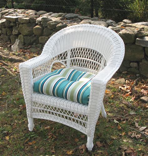 The bright patterns on theseindoor/outdoor patterned extra. Wicker Dining Chair Replacement Cushions