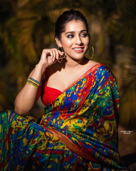 Actress Photos Sensuous Rashmi Gautam