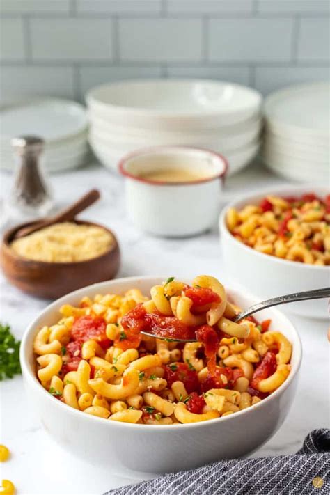 Old Fashioned Macaroni And Tomatoes
