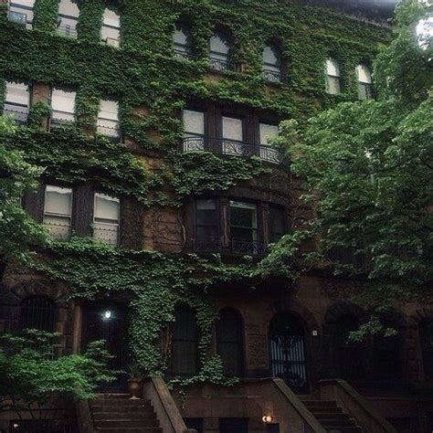 Pin By C R On Architecture And Places Dark Green Aesthetic Slytherin