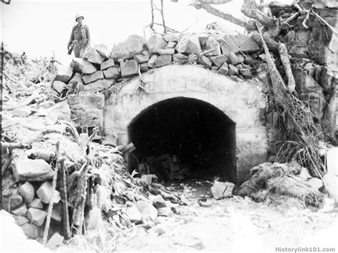 Iwo Jima Tunnels