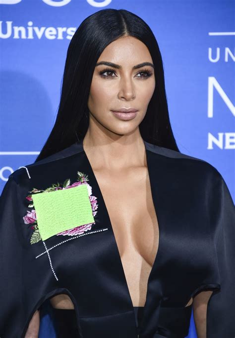 Kim Kardashian Padece Dismorfia