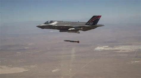 Here Are The First Photos Of The F 35a Jets Dropping Inert B61 12