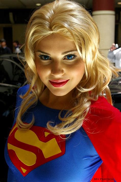 Geek Cosplay Gorgeous Supergirl News GeekTyrant Superman Cosplay