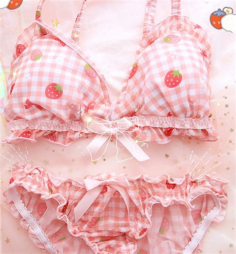 Strawberry Plaid Pattern Lace Bow Girl Sweet Japanese Student Bra Set