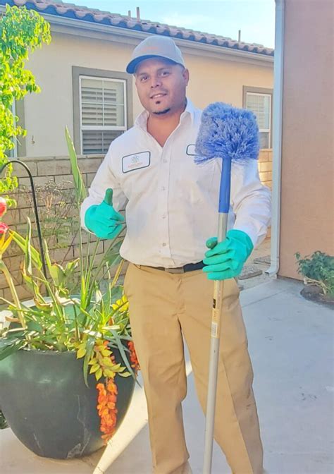 Homeshield pest control provides pest control and termite services for your riverside county home and/or business and guarantees results! Pest Control Services | Exterminator | Kill Bugs Palm ...
