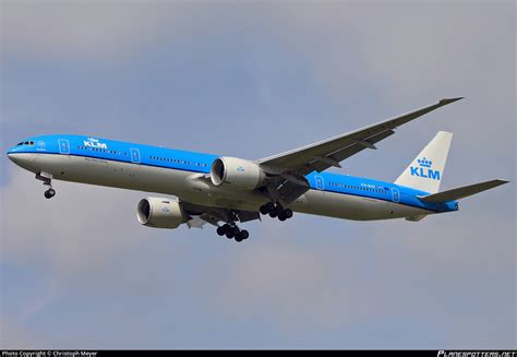 Ph Bvf Klm Royal Dutch Airlines Boeing 777 306er Photo By Christoph