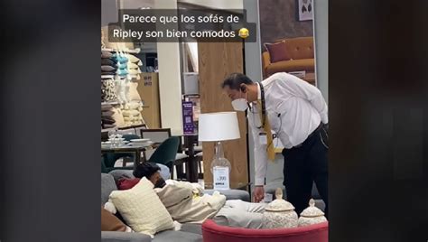 Joven Se Quedó Dormido En Tienda De Departamentos Y Su Reacción Al