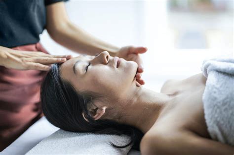 Massage Shiatsu Crânien Les Bienfaits De Ce Massage De La Tête