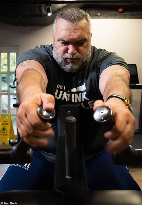 Neil Razor Ruddock Reveals His Slim Physique As He Loses Stone