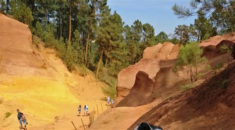 Visit Roussillon Best Of Roussillon Tourism Expedia Travel Guide