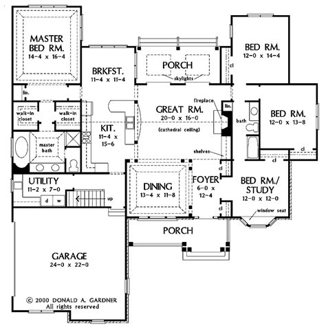 Generous One Story Design With Open Common Area Hwbdo14422 Open