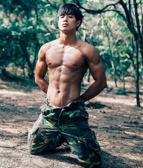 Asian Male Muscle Dễ Thương Thời Trang Dép
