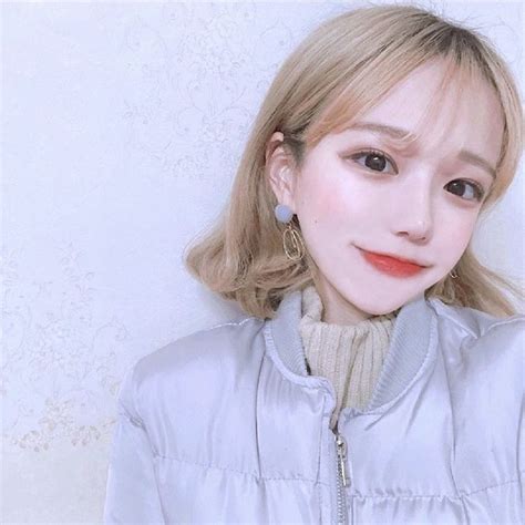 uιzzαηg girl ♡에 있는 ☆ taetae ☆님의 핀 얼짱 소녀 얼굴 사진 여신