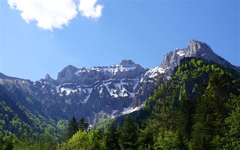 Download Wallpaper 3840x2400 Mountains Forest Trees Clouds Nature