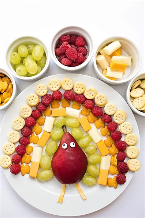 8 Cute And Healthy Thanksgiving Foods For Kids