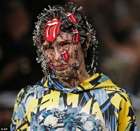 Models Walk The Runway At Tokyo Fashion Week With Their Faces Covered
