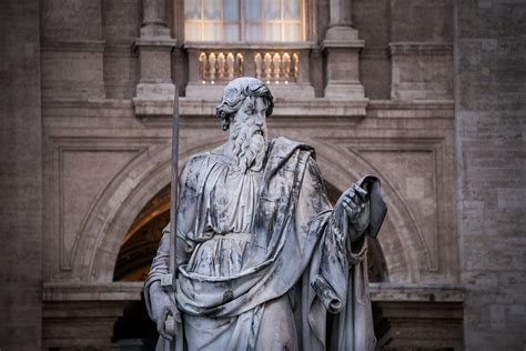 Platon est un philosophe grec, fondateur de l'académie. Qui Est Platon / Chapitre 1 La Chora Chez Platon Cairn Info