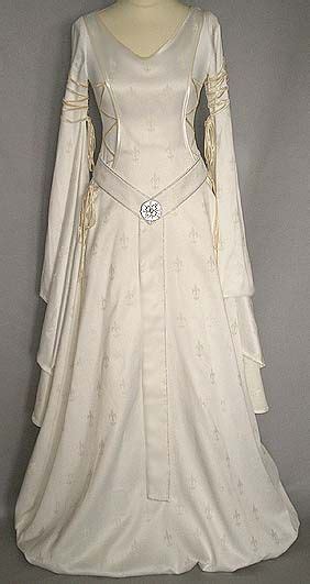 Brautkleider Und Hochzeitskleider Keltische Kleidung Mittelalter