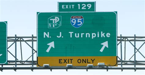 NJ traffic: Route 18 entrance to NJ Turnpike closed due to accident