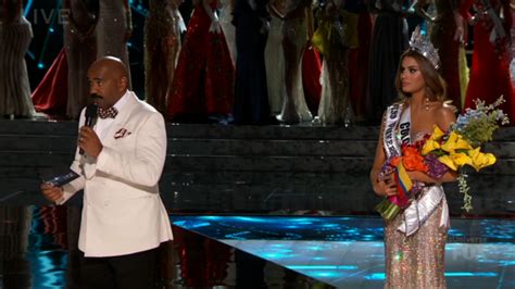 Steve Harveys Gigantic Miss Universe Mistake