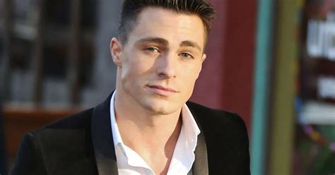 Colton Haynes Rushes To Rescue Helping Fan Having Seizure At Superhero Convention Mirror Online