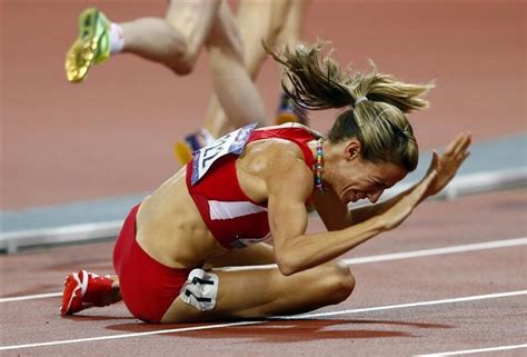 Warning These Female Athlete Fails Are So Awful You Cant Look Away