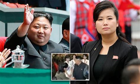 Kim Jong Uns Singer Ex Girlfriend Seen Alongside North Korean Dictator